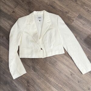 NWOT Zara Off-White Cropped Blazer